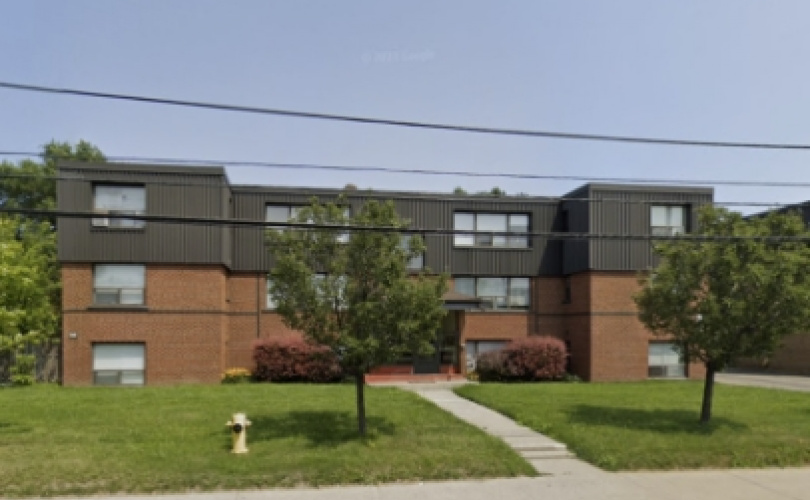 2423 Keele Street, 2 Bedrooms Bedrooms, ,1 BathroomBathrooms,Condo,For Rent,Keele Street,1118